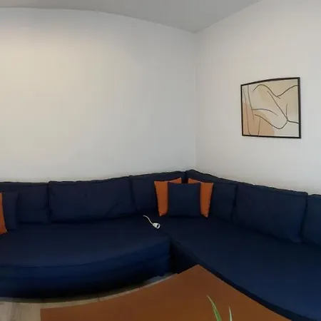 Eli's Cozy Place